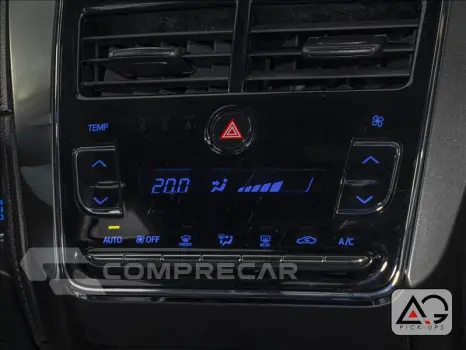 YARIS 1.5 16V XS Connect