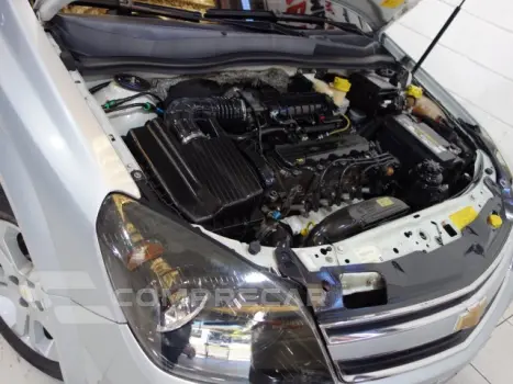 VECTRA SEDAN - 2.0 MPFI ELEGANCE 8V 140CV 4P AUTOMÁTICO