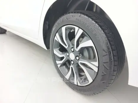 ONIX 1.0 TURBO FLEX PLUS PREMIER AUTOMÁTICO