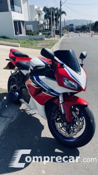 CBR 1000 RR Fireblade