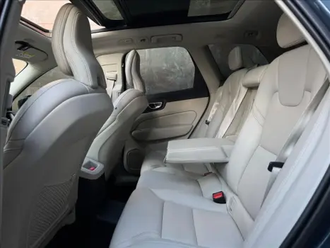 XC60 2.0 T8 Recharge Ultimate AWD Geartronic