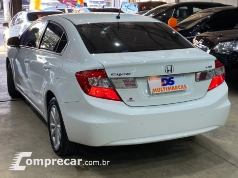 CIVIC - 1.8 LXS 16V 4P AUTOMÁTICO