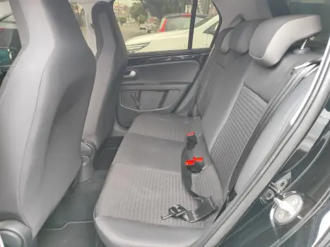 up! cross 1.0 TSI Total Flex 12V 5p