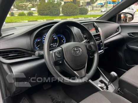 YARIS 1.5 16V XL