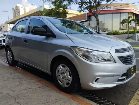 CHEVROLET Onix Hatch 1.0 4P FLEX JOY 4 portas