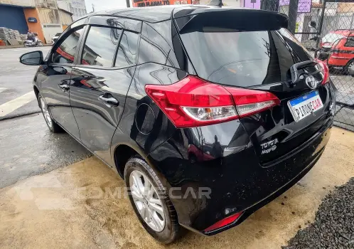 YARIS 1.3 16V XL
