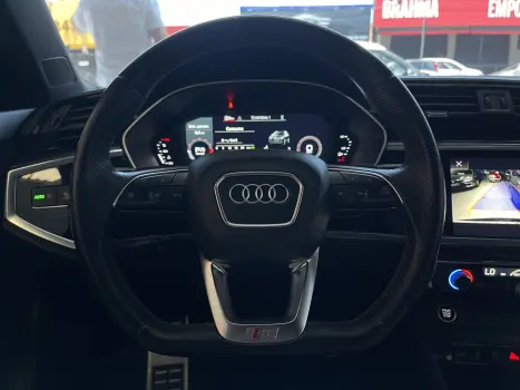 Q3 2.0 40 TFSI GASOLINA PERFORMANCE BLACK QUATTRO TIPTRONIC