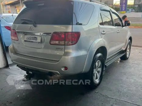 HILUX SW4 - 3.0 SRV 4X4 16V TURBO INTERCOOLER 4P AUTOMÁTICO