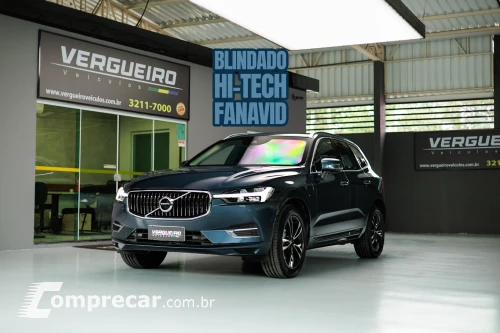 Volvo XC60 2.0 T8 HYBRID MOMENTUM AWD GEARTRONIC 4 portas
