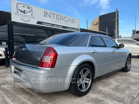 300 C 5.7 Hemi Sedan V8 16V