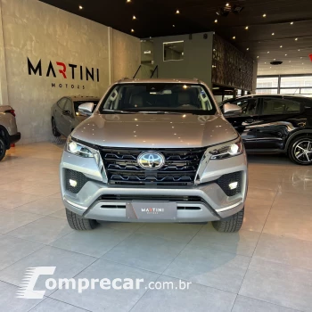 Hilux SW4 SRX 4x4 2.8 TDI 16V Dies. Aut.