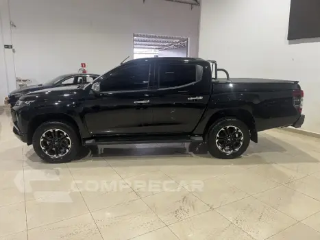 L200 TRITON 2.4 16V Turbo Outdoor HPE CD 4X4