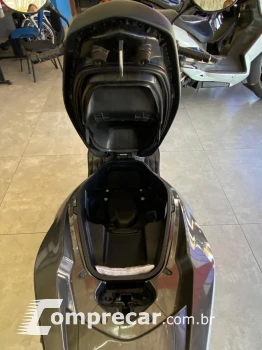 PCX 150 DLX