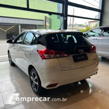 YARIS XL Live 1.3 Flex 16V 5p Aut.