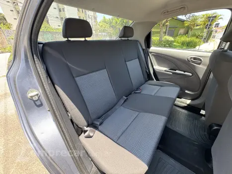 ETIOS 1.5 XS Sedan 16V