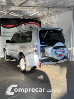 Pajero HPE Full 3.8 V6 250cv 5p Aut.