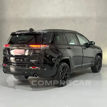 Commander Black Hurricane 2.0 4x4 TB Aut