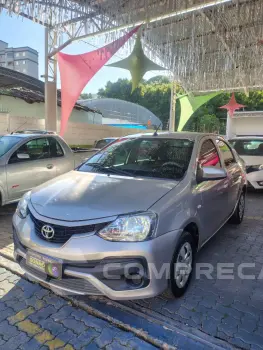 Toyota ETIOS 1.5 X SEDAN 16V 4 portas