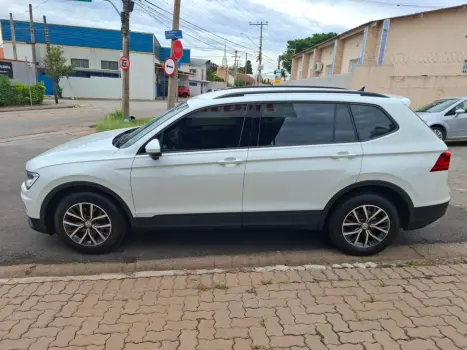 Tiguan 1.4 250 Tsi Total Flex Allspace Tiptronic