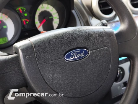 FIESTA 1.6 MPI SEDAN 8V FLEX 4P MANUAL