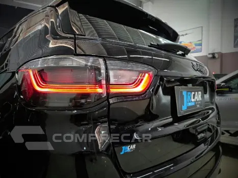 COMPASS 2.0 HURRICANE 4 TURBO GASOLINA BLACKHAWK AT9