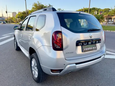 Duster 2.0 Dynamique 4X2 16V Flex 4P Automático