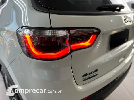 COMPASS 2.0 16V DIESEL TRAILHAWK 4X4 AUTOMÁTICO