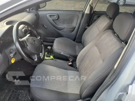 CORSA HATCH - 1.0 MPFI JOY 8V 4P MANUAL