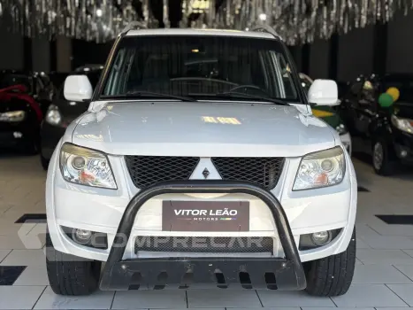 PAJERO TR4 2.0 4X2 16V 140CV FLEX 4P AUTOMÁTICO