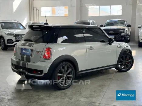 COOPER 1.6 S 16V TURBO GASOLINA 2P AUTOMÁTICO