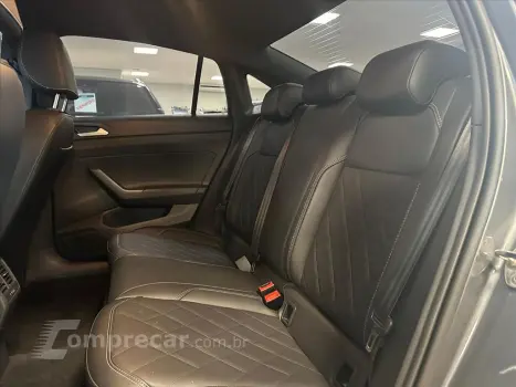 VIRTUS 1.4 250 TSI EXCLUSIVE AUTOMÁTICO