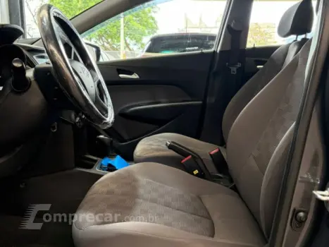 HB20S - 1.6 COMFORT PLUS 16V 4P AUTOMÁTICO