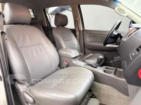 Hilux CD SRV 4x2 2.7 Flex 16V Aut.