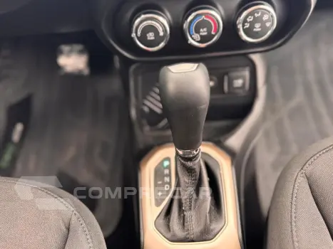 Renegade 1.8 4x2 Flex 16V Aut.