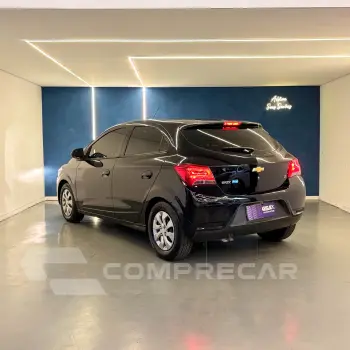 ONIX HATCH LT 1.0 8V FlexPower 5p Mec.