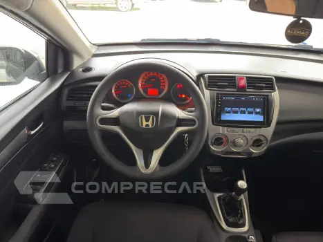CITY 1.5 DX Sedan 16V