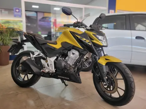 CB 300F Twister Flex