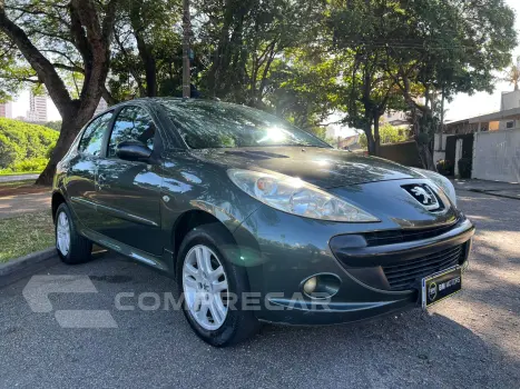 PEUGEOT 207 1.4 XR 8V 4 portas