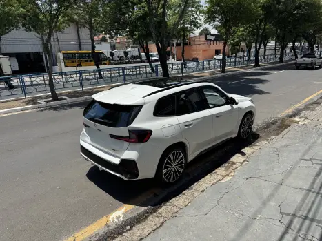 X1 2.0 16V Turbo Sdrive20i M Sport