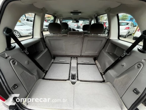 Zafira 2.0 Mpfi Elegance 16V Gasolina 4P Manual