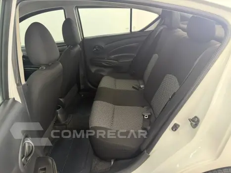 VERSA 1.0 12V FlexStart 4p Mec.