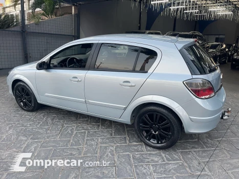 VECTRA 2.0 MPFI GT Hatch 8V