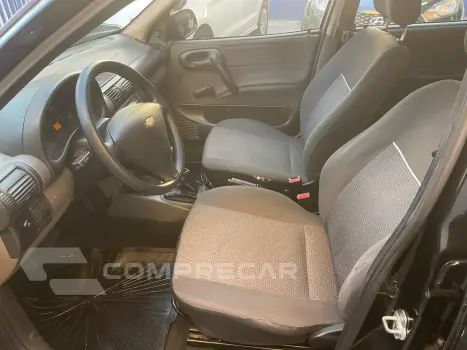 CORSA 1.0 MPFI Classic Sedan 8V