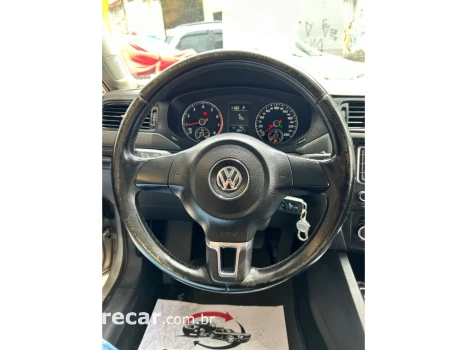 JETTA 2.0 COMFORTLINE FLEX 4P TIPTRONIC