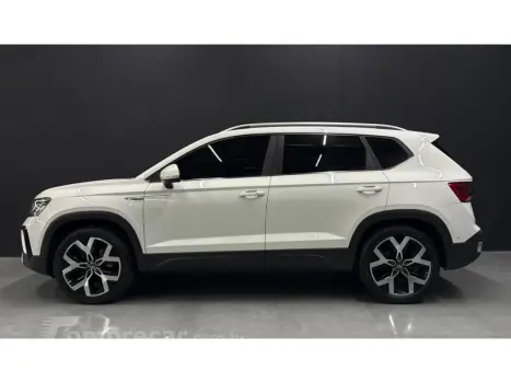 TAOS 1.4 250 TSI TOTAL FLEX HIGHLINE AUTOMÁTICO