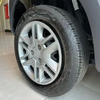 Kwid KWID Zen 1.0 Flex 12V 5p Mec.