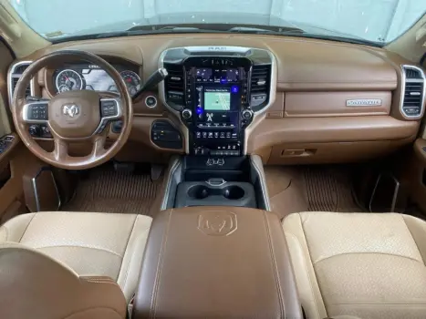 2500 6.7 I6 Turbo Laramie CD 4X4