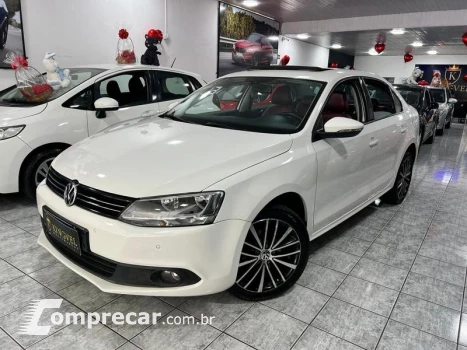Volkswagen JETTA 2.0 4 portas