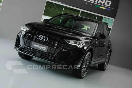Q3 2.0 40 TFSI Performance Black Quattro