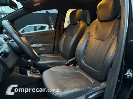 CAPTUR Intense Bose 1.6 16V Flex 5p Aut.